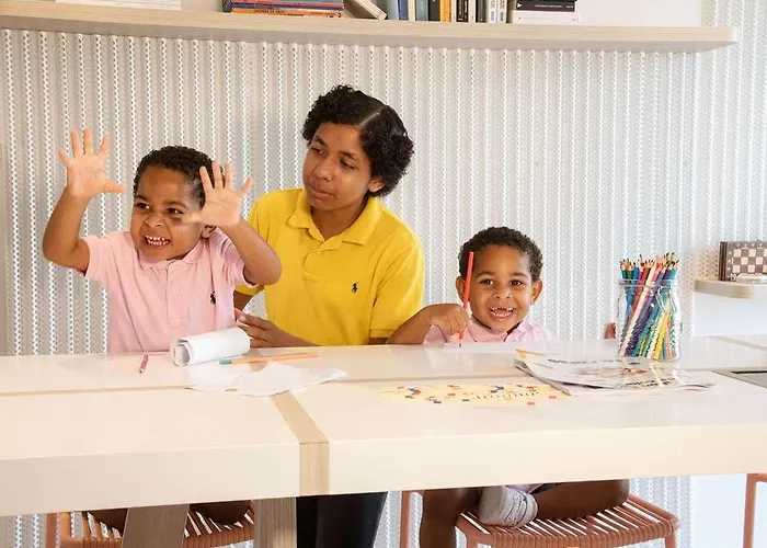 Ibis Styles Vecchio * Porto-Vecchio (Corsica)